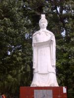 Памятник Пань Юэ