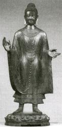 <em>Китайско-буддийское искусство IV−VI вв.: бронзовое позолоченное изваяние стоящего Будды (477 г.)</em>